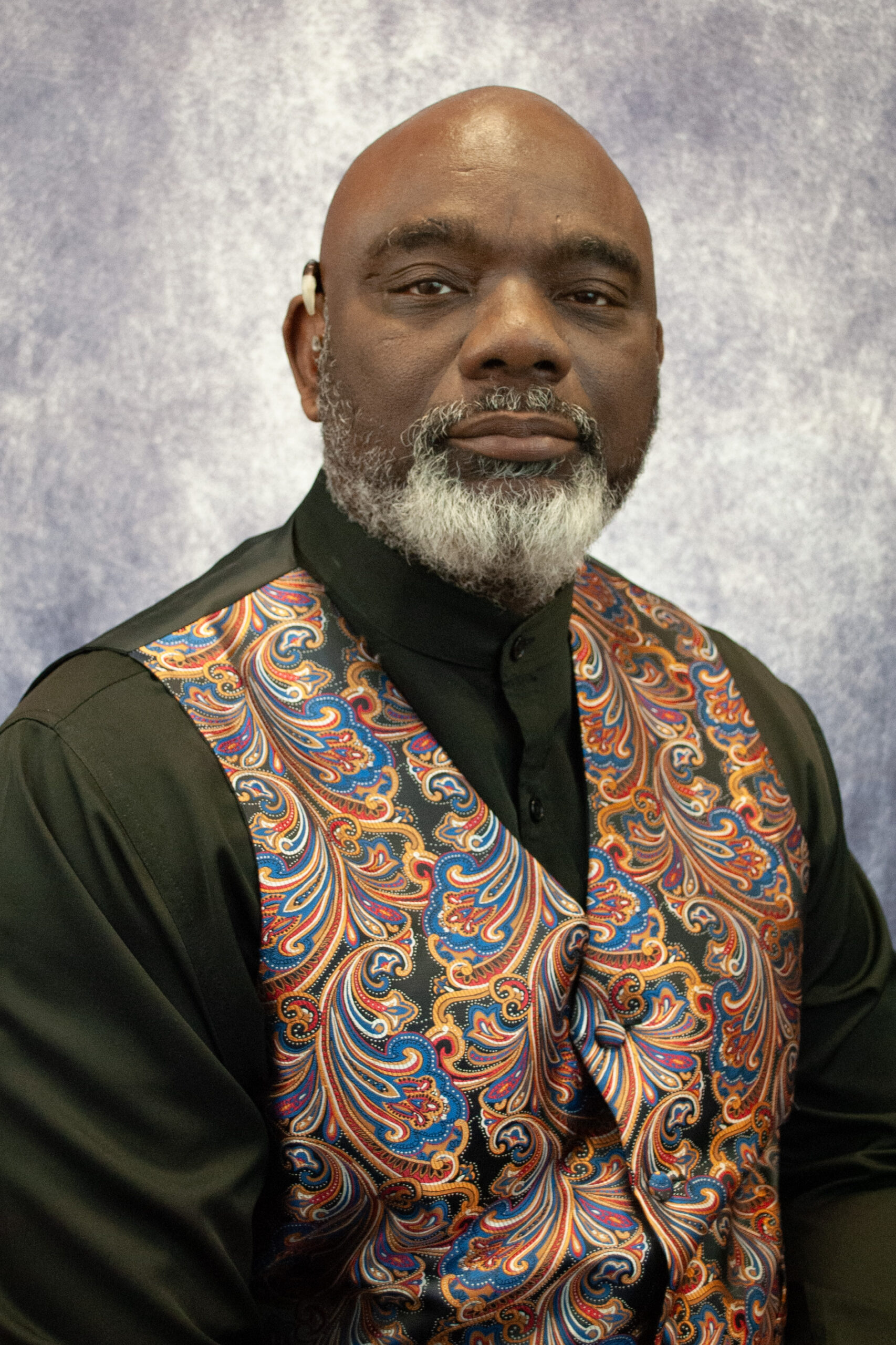 Dr Rob Headshot
